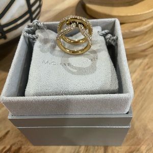 Michael Kors gold ring